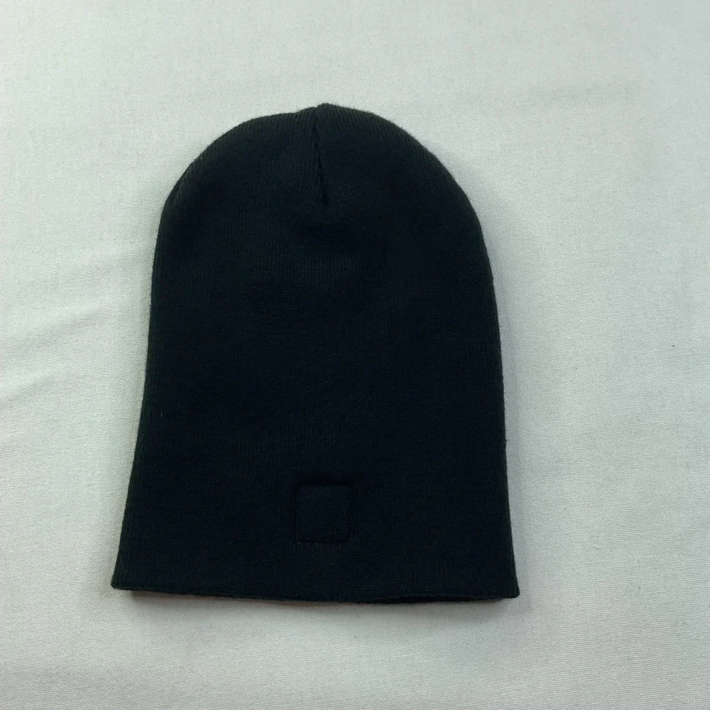 Carhartt hat Kids Black Acrylic Beanie Logo Patch AH8905 OSFM Youth